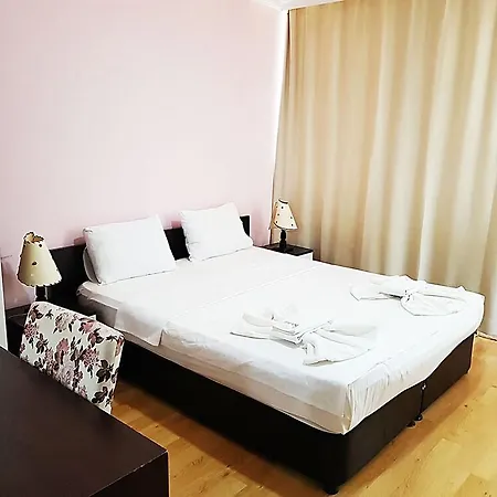 Hotel Kolibry Sv 2*