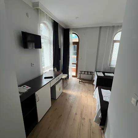 Hotell Kolibry Sv 2*